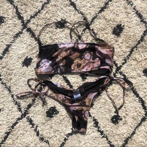 BEACH RIOT x FREE PEOPLE BIKINI SET